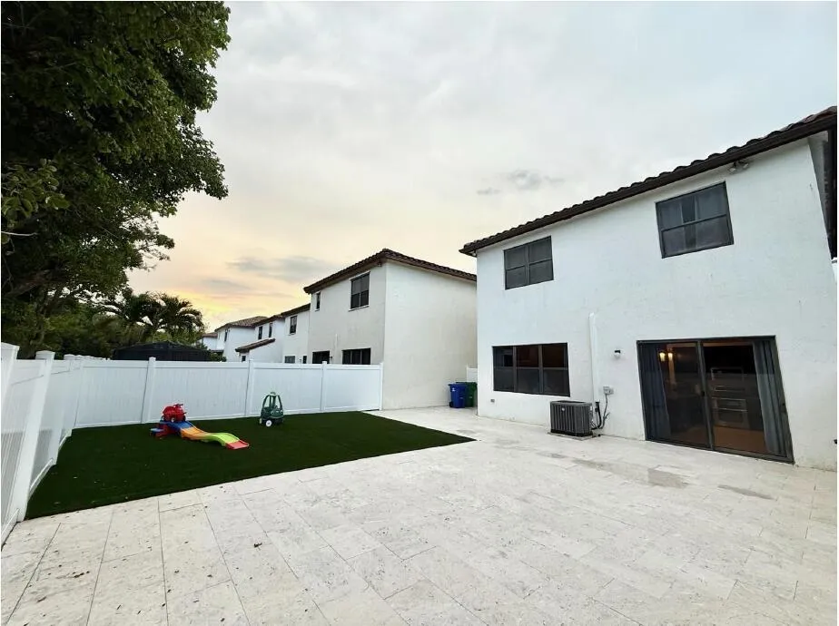 9218 SW 39TH STREET Miramar, FL 33025