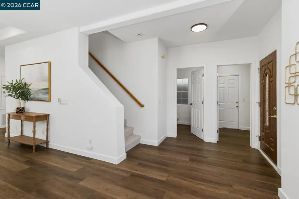 1081 Palm Ave Martinez, CA 94553