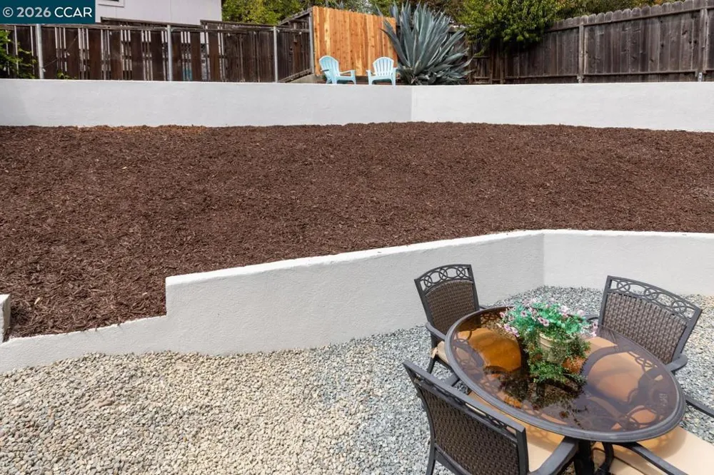 1081 Palm Ave Martinez, CA 94553