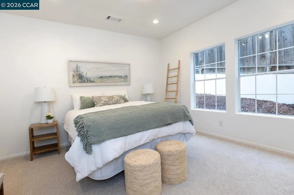 1081 Palm Ave Martinez, CA 94553