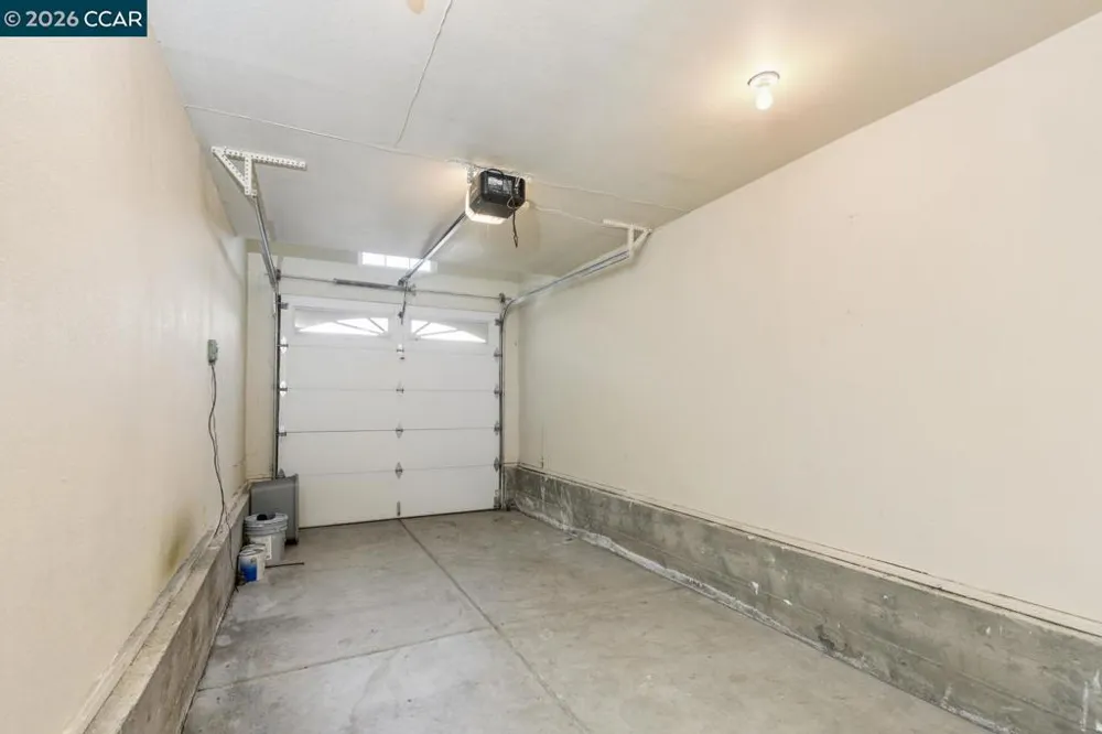 1081 Palm Ave Martinez, CA 94553