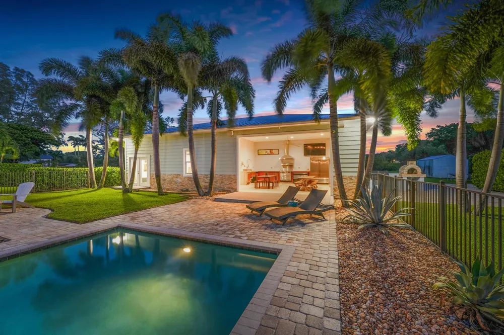 10376 W Tara Boulevard Boynton Beach, FL 33437