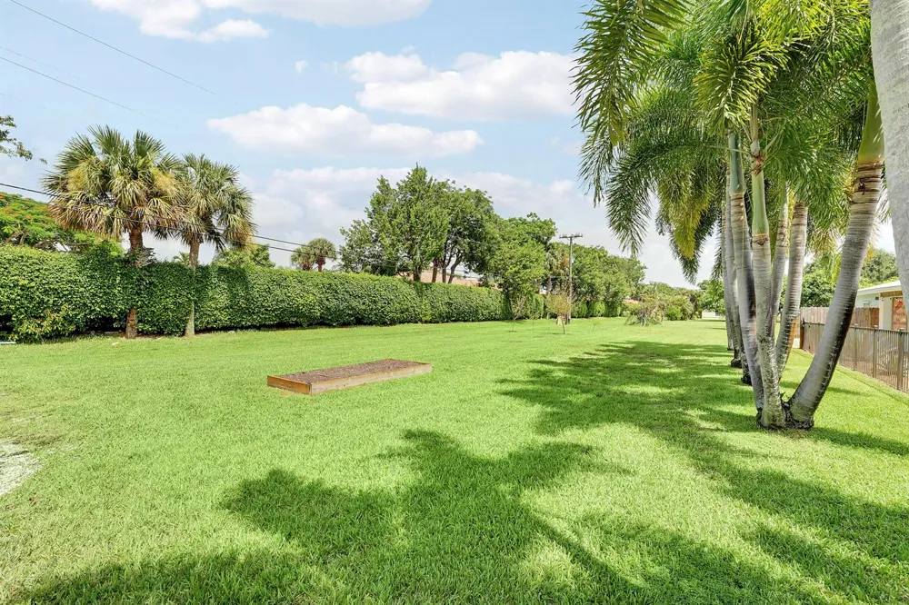 10376 W Tara Boulevard Boynton Beach, FL 33437