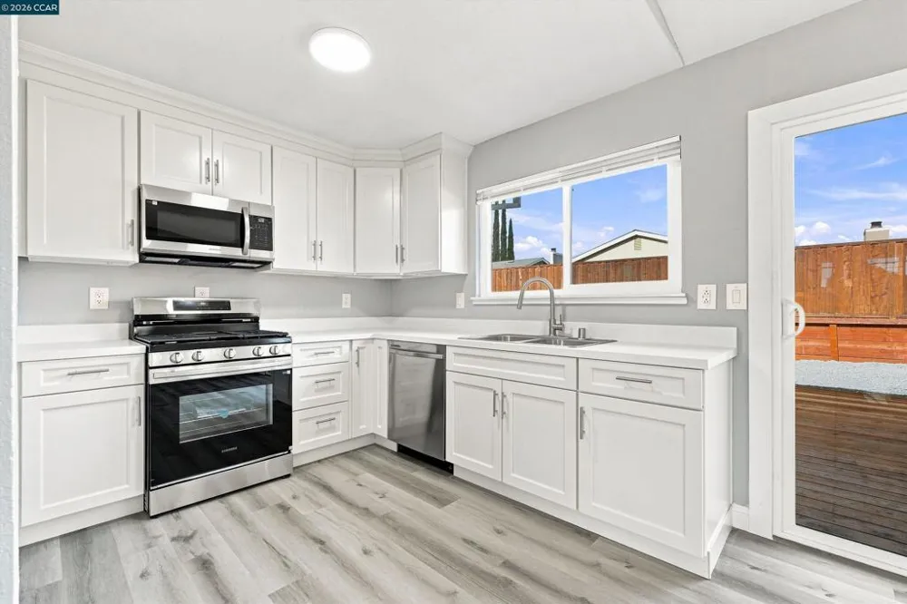 5029 Teakwood Dr Oakley, CA 94561
