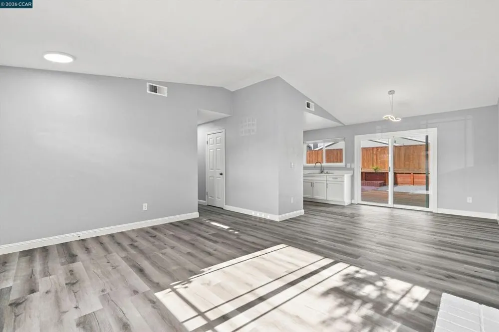 5029 Teakwood Dr Oakley, CA 94561