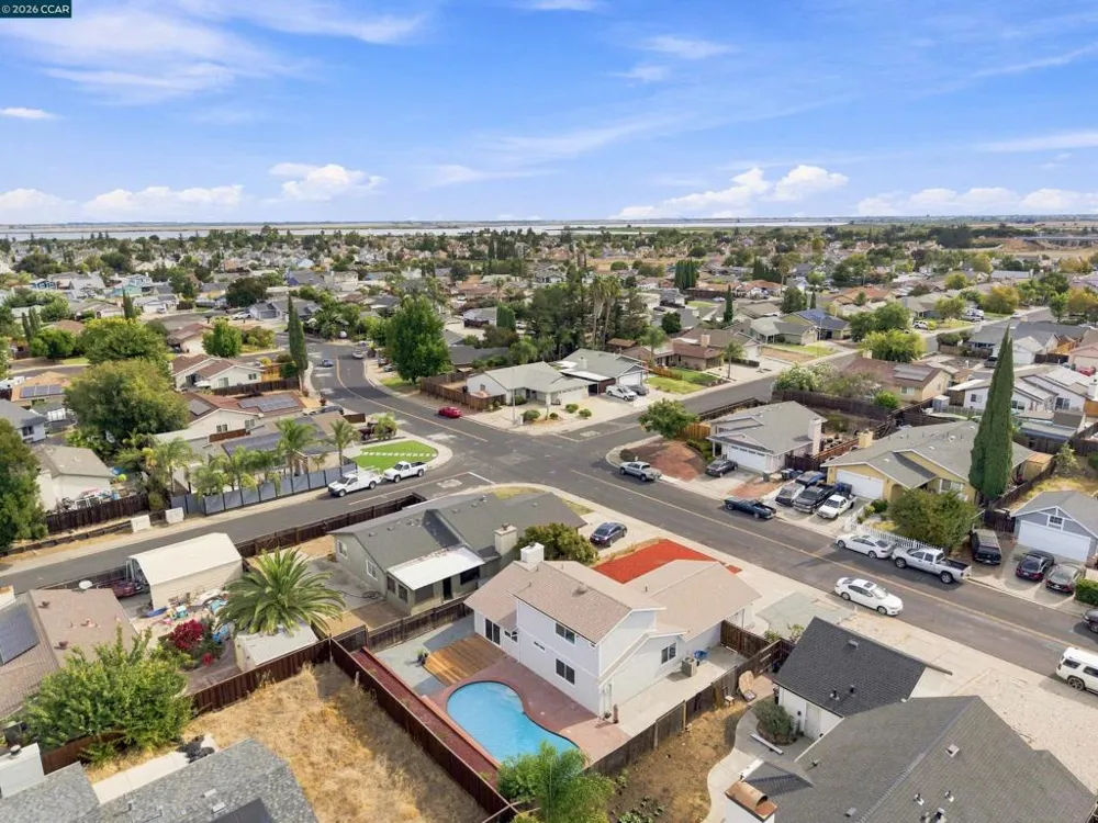 5029 Teakwood Dr Oakley, CA 94561