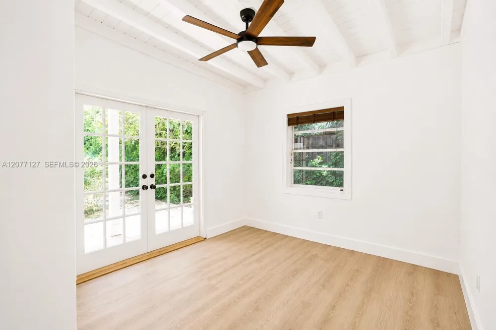 4134 Ventura Ave Miami, FL 33133