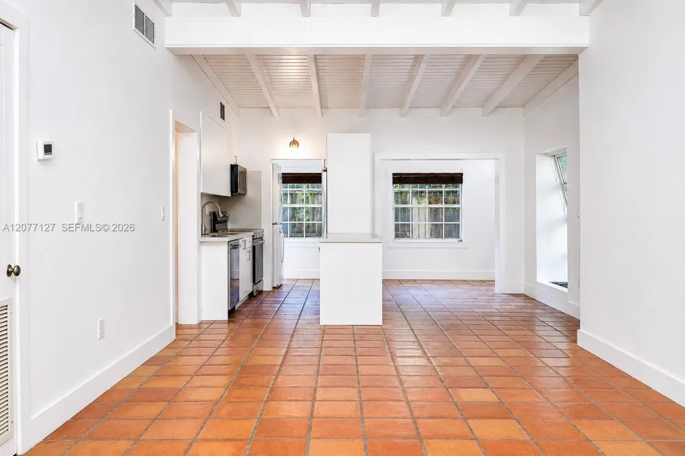 4134 Ventura Ave Miami, FL 33133