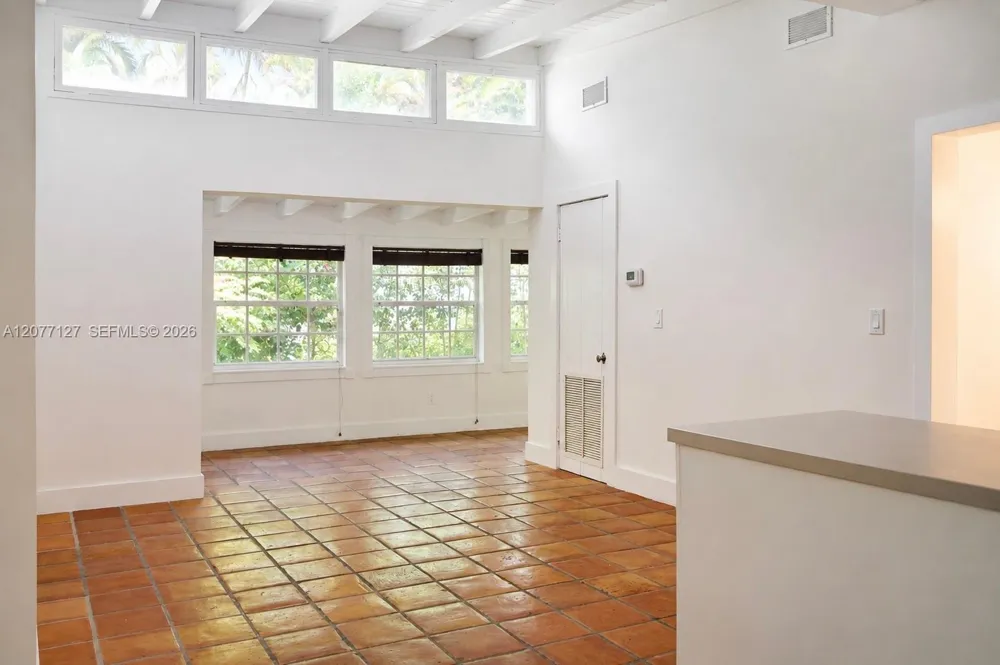 4134 Ventura Ave Miami, FL 33133