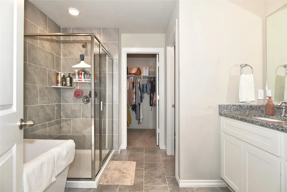 7142 E 154 STREET S Bixby, OK 74008