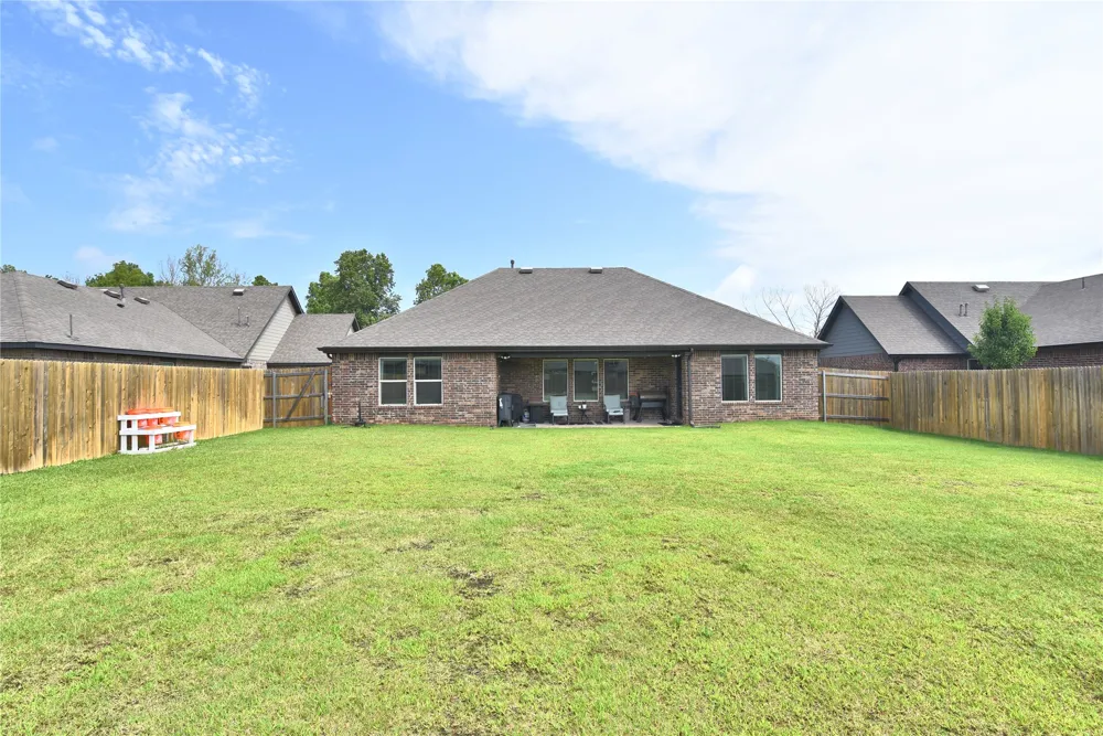7142 E 154 STREET S Bixby, OK 74008