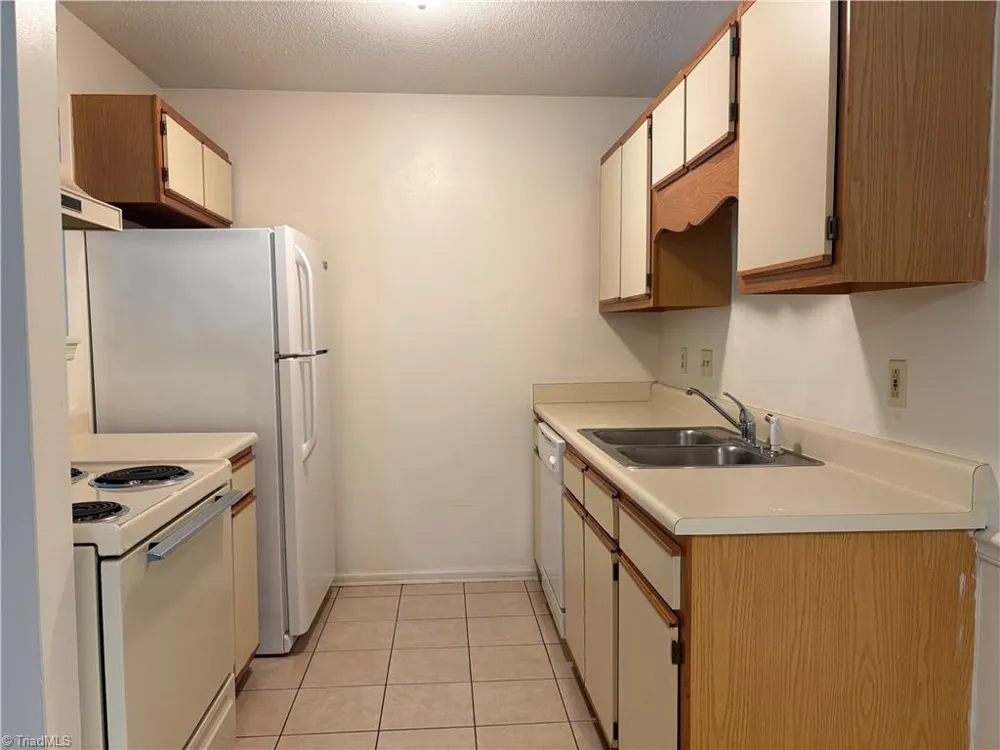 5627 Hornaday Road #J Greensboro, NC 27409
