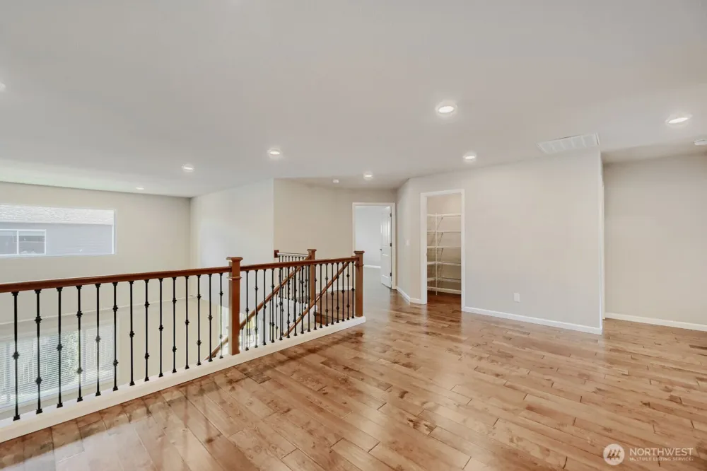 18623 39th Drive SE Bothell, WA 98012
