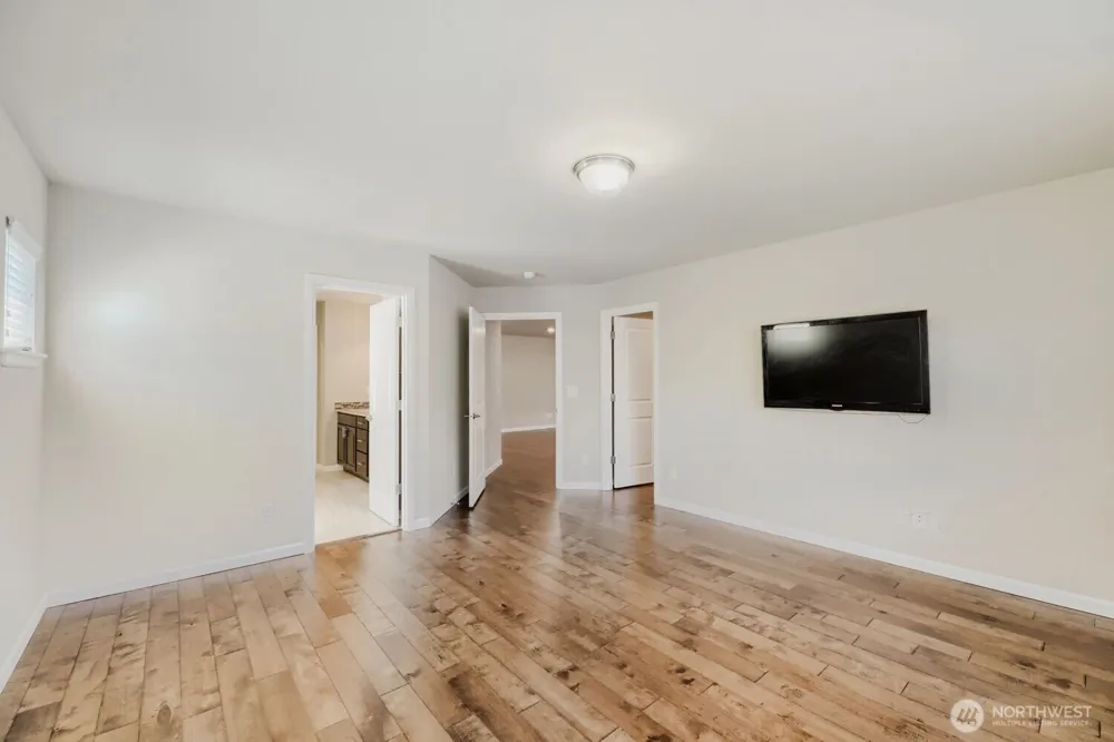 18623 39th Drive SE Bothell, WA 98012