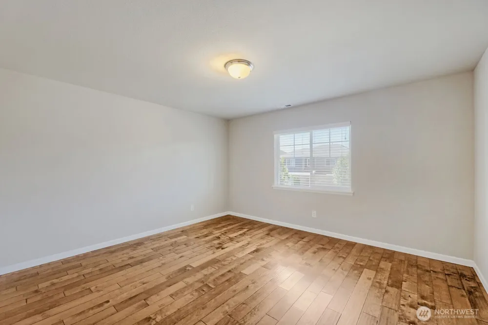 18623 39th Drive SE Bothell, WA 98012