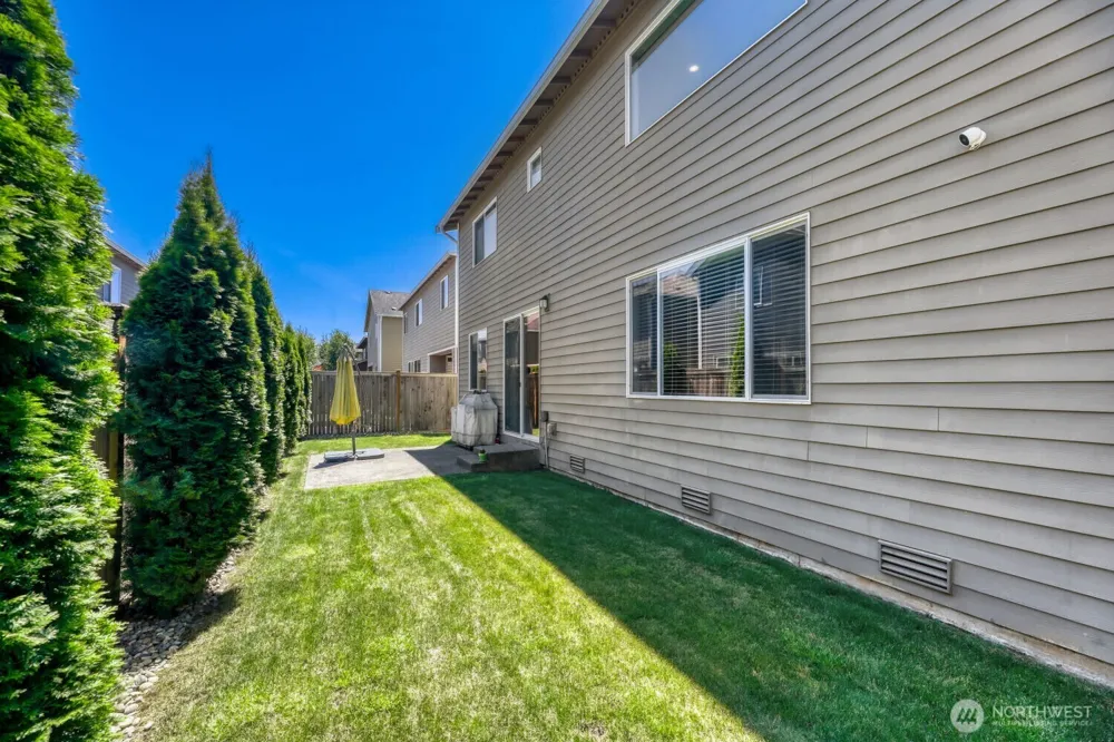 18623 39th Drive SE Bothell, WA 98012