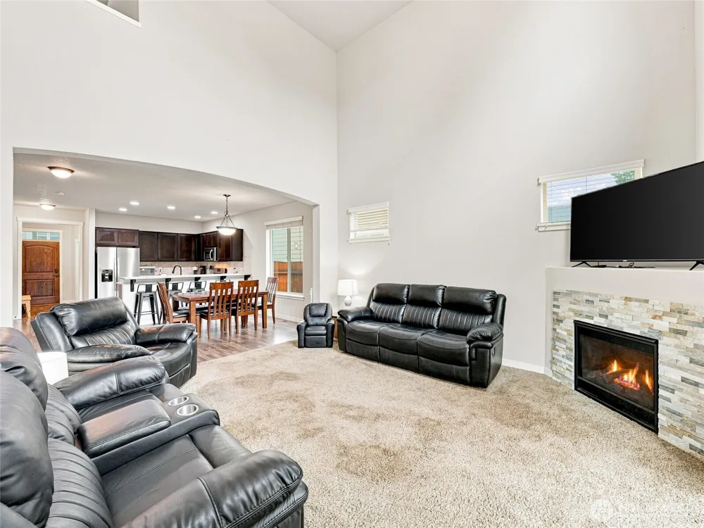 12205 NE 102 STREET Vancouver, WA 98682