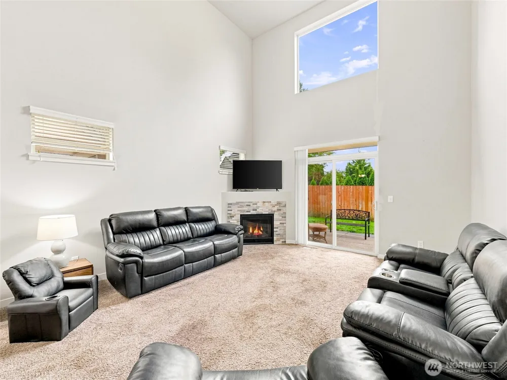 12205 NE 102 STREET Vancouver, WA 98682