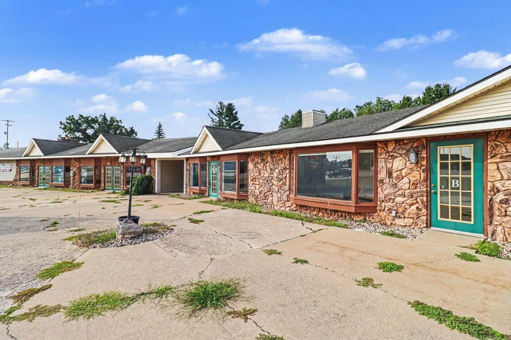 8235 S Mason Drive #D,E Garfield Township, MI 49337