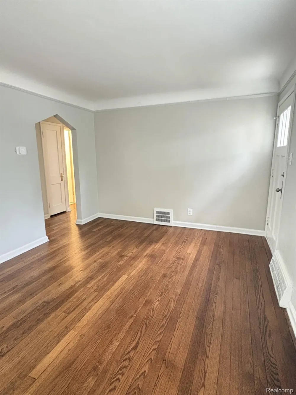 3912 Thomas Avenue Berkley City, MI 48072