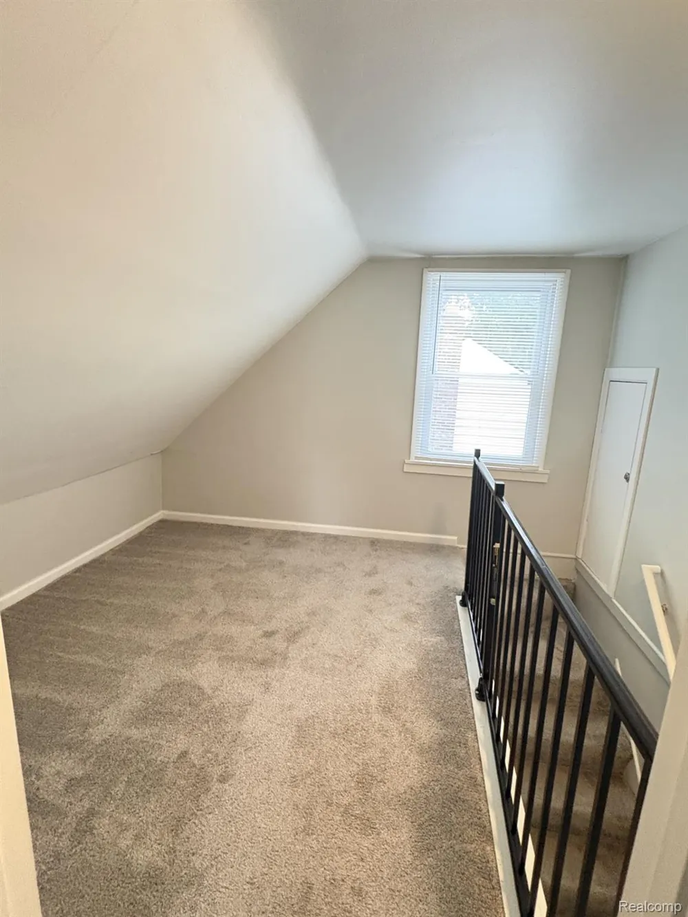 3912 Thomas Avenue Berkley City, MI 48072