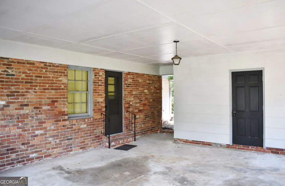 4664 Lattimore DR Macon, GA 31210