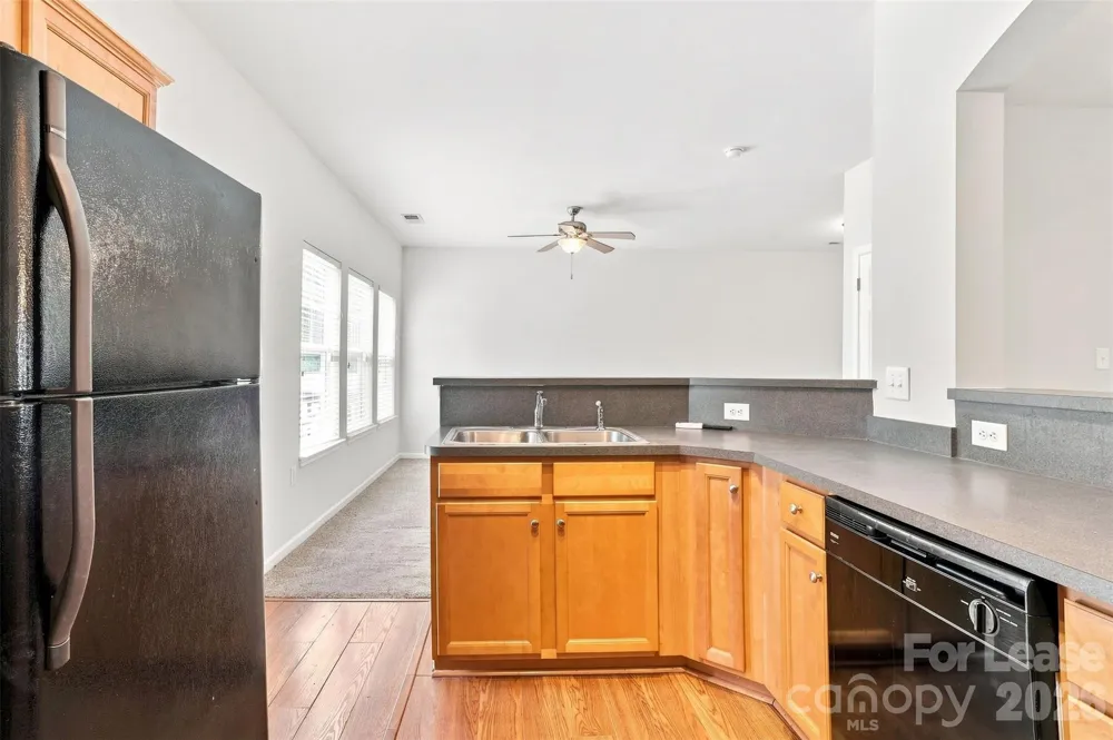 345 Doughton Lane Charlotte, NC 28217