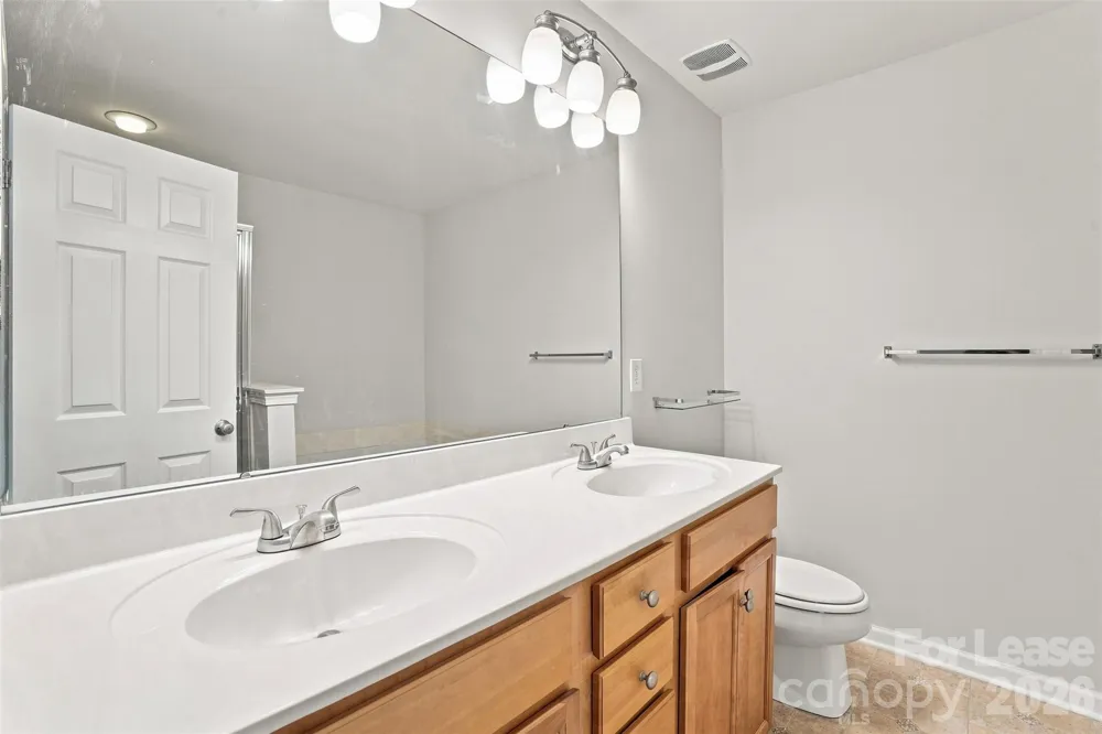 345 Doughton Lane Charlotte, NC 28217