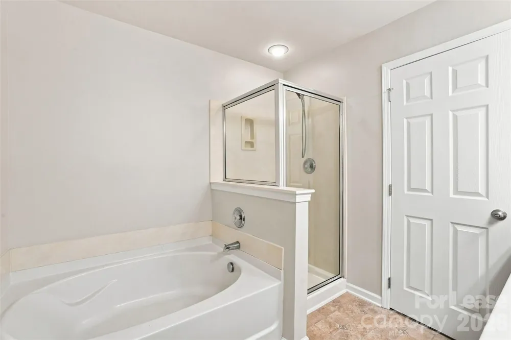 345 Doughton Lane Charlotte, NC 28217