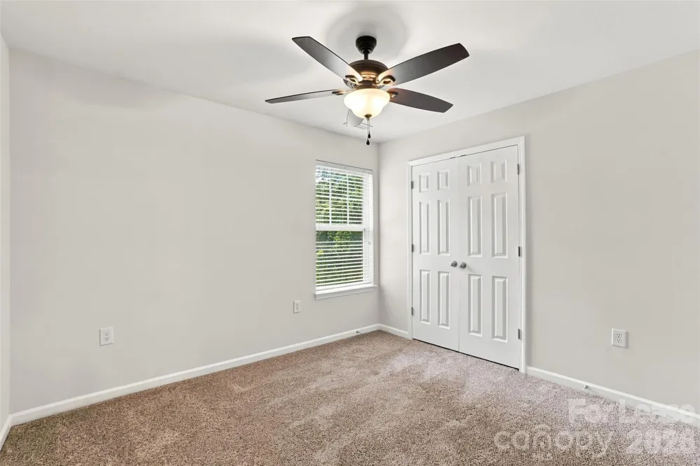 345 Doughton Lane Charlotte, NC 28217