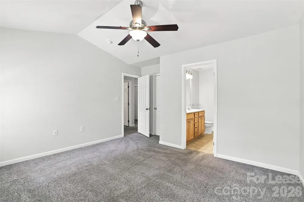 345 Doughton Lane Charlotte, NC 28217