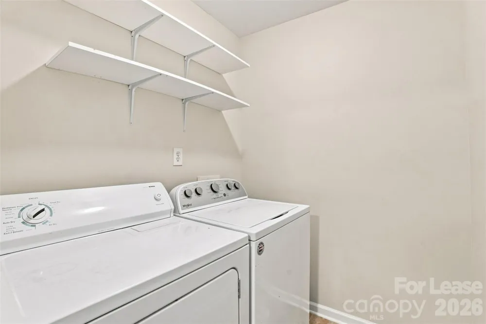 345 Doughton Lane Charlotte, NC 28217