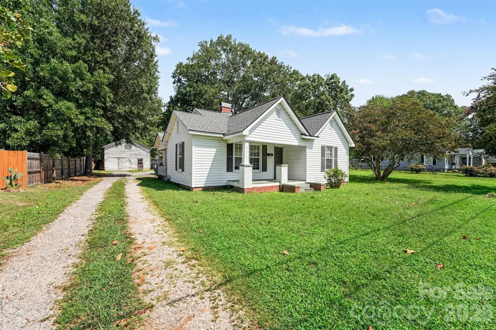 1911 Central Drive Kannapolis, NC 28083
