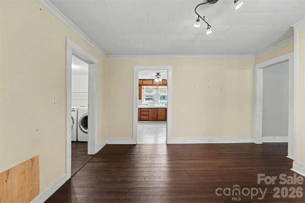 1911 Central Drive Kannapolis, NC 28083