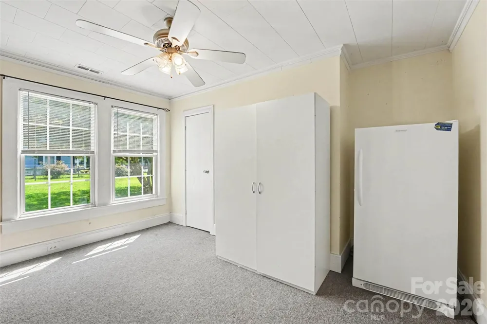 1911 Central Drive Kannapolis, NC 28083