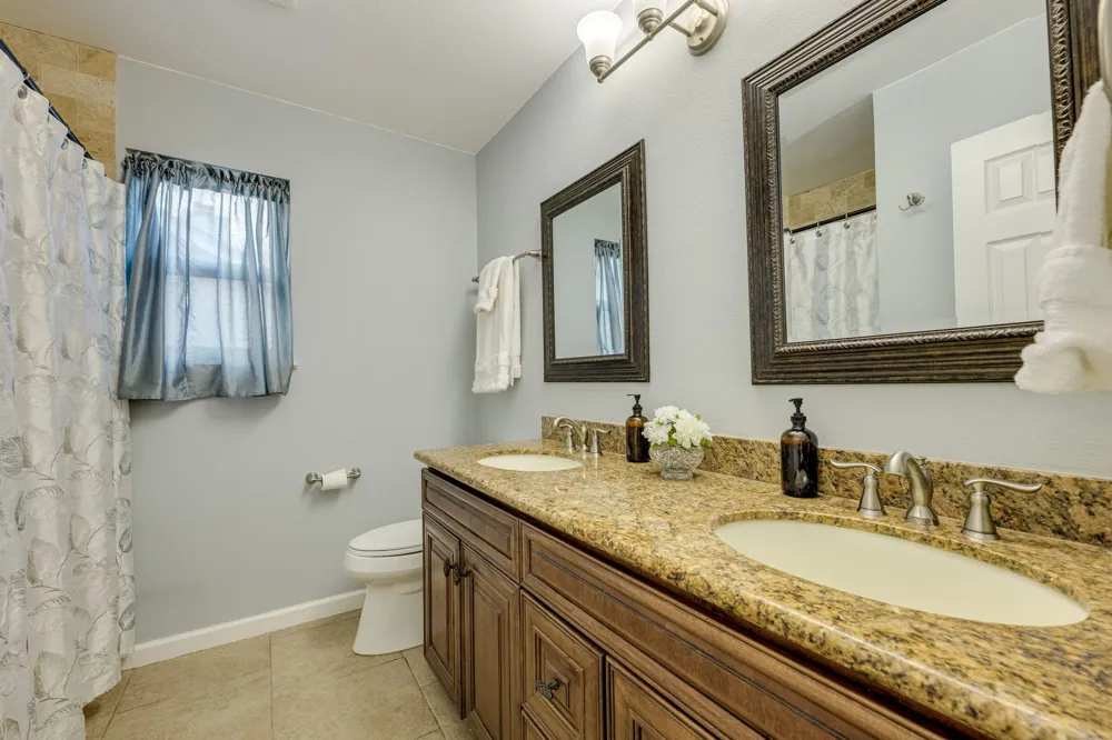 1433 Elm Brook Drive Austin, TX 78758