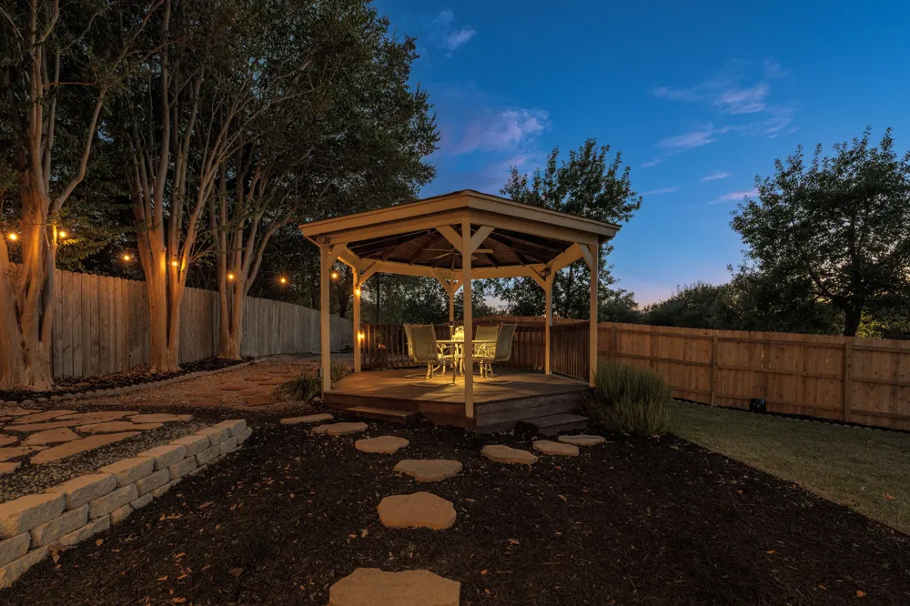 1433 Elm Brook Drive Austin, TX 78758