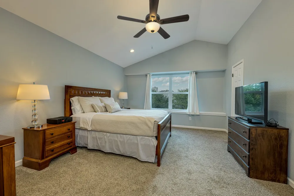 1433 Elm Brook Drive Austin, TX 78758