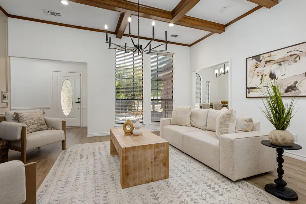 716 Ashley Drive Hurst, TX 76054