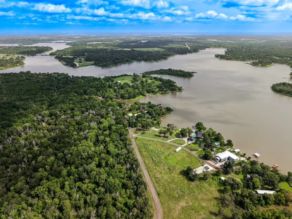 105 Lcr Burr Oak Mexia, TX 76667
