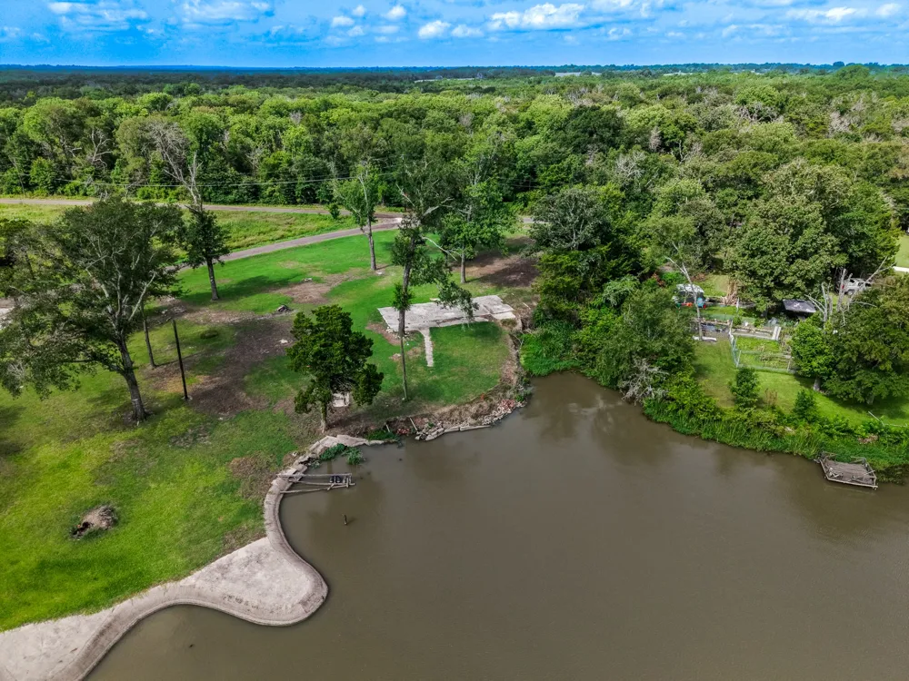 105 Lcr Burr Oak Mexia, TX 76667