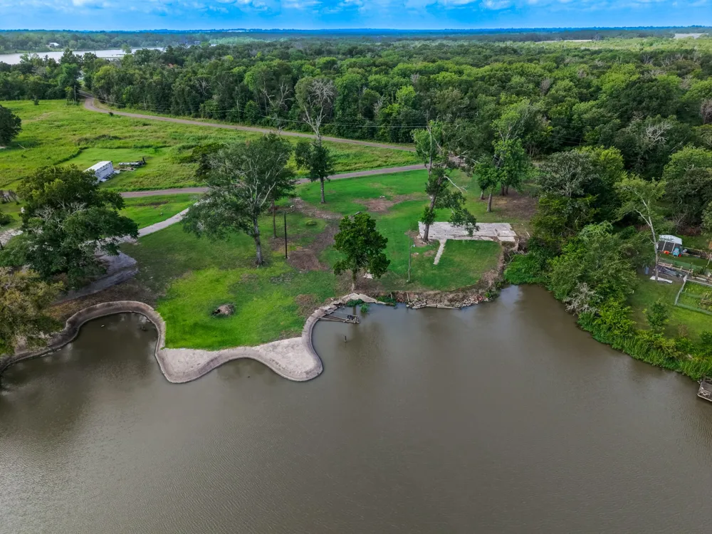 105 Lcr Burr Oak Mexia, TX 76667