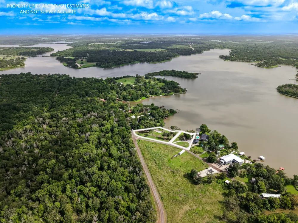 105 Lcr Burr Oak Mexia, TX 76667