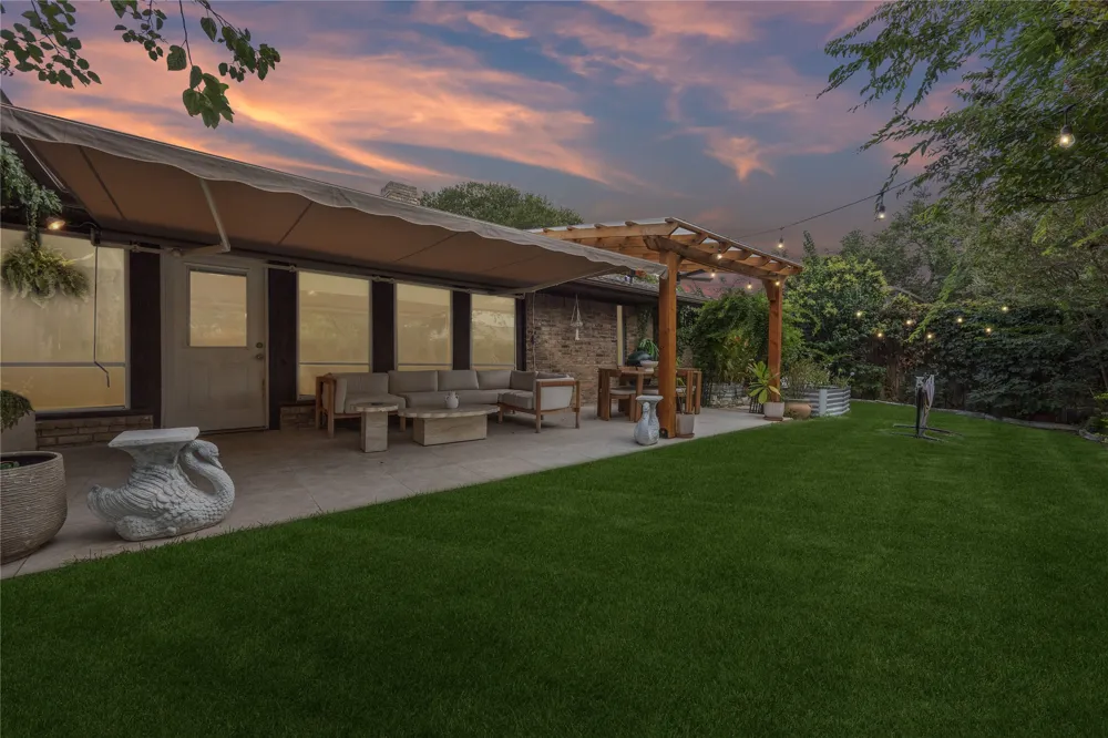 2904 Robin Road Plano, TX 75075