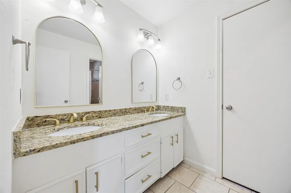 2904 Robin Road Plano, TX 75075