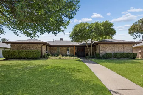 2904 Robin Road