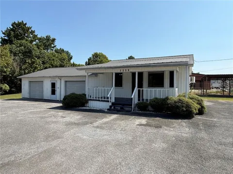 1330 US 41