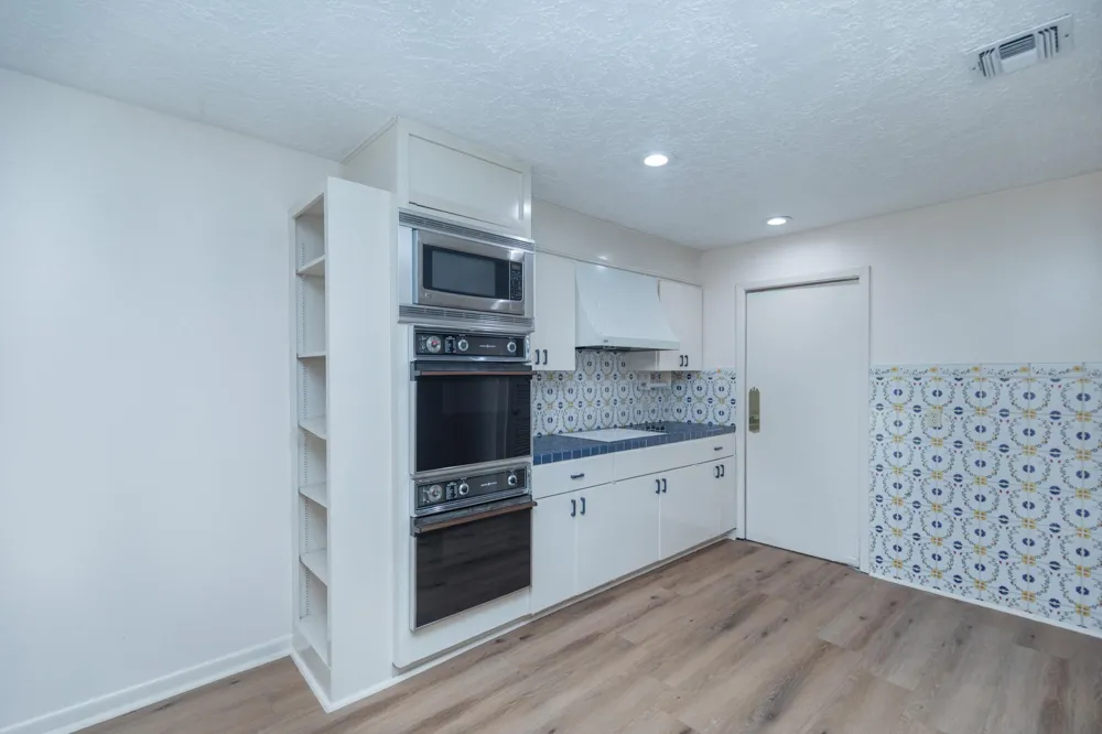 921 Victoria Drive Richmond, TX 77469