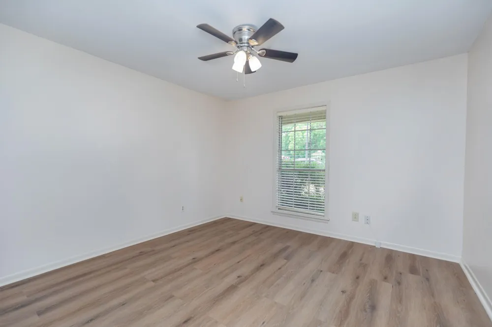 921 Victoria Drive Richmond, TX 77469
