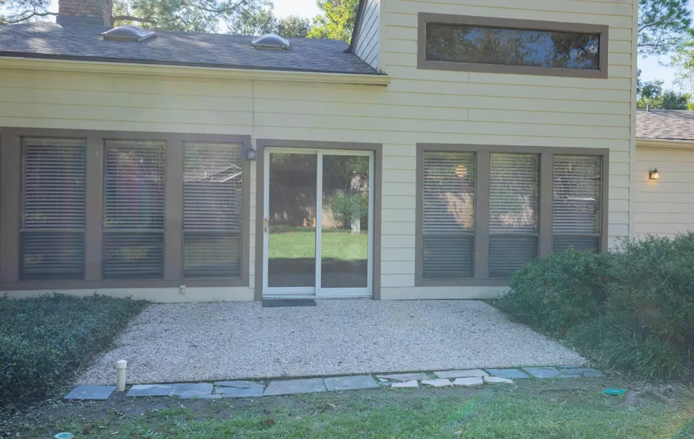 921 Victoria Drive Richmond, TX 77469